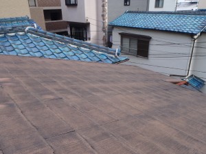 東大阪市　外壁塗装　屋根塗装　診断中の写真１