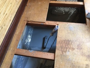 増築小屋床下　雨漏り補修