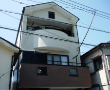 【東大阪市】　外壁塗装・屋根塗装・バルコニー防水を行ったお客様