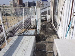 屋上　雨漏り　防水工事