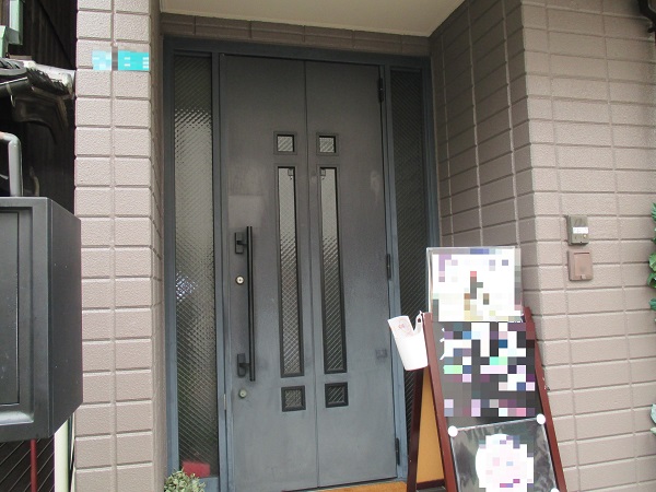 大阪市　玄関ドア塗装