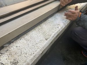 大阪市　雨漏り補修　アルミ水切取付　ダイタク
