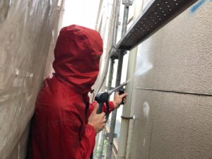 東大阪市　雨漏面外壁塗装　廊下階段長尺シート　玄関ドア交換　ダイタク
