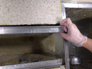 東大阪市　水性硬質ウレタン系塗り床材　塗床補修　ダイタク
