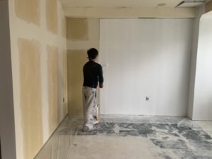 大阪市　店舗内装塗装工事　ダイタク
