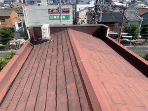 大阪市　屋根改修工事　昇降用ハシゴ設置