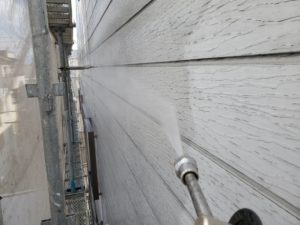 大阪市　外壁塗装屋根改修工事　高圧水洗浄