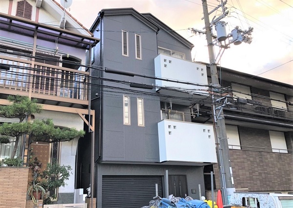 大阪　外壁塗装　屋根塗装　アステックペイント　シリコンREVO　超低汚染リファイン　DAITAKU