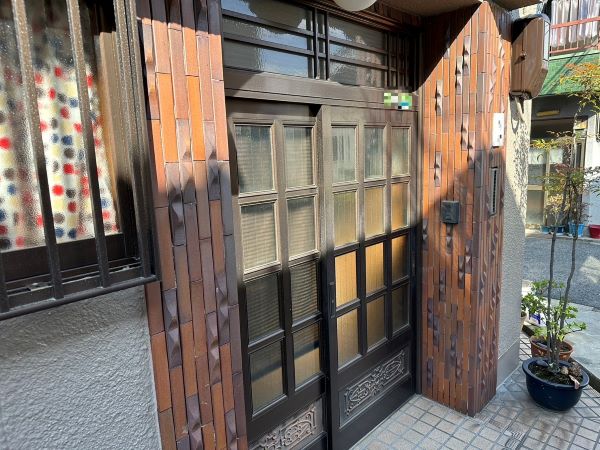 大阪市　玄関ドア　アルミ　リペア塗装　DAITAKU　