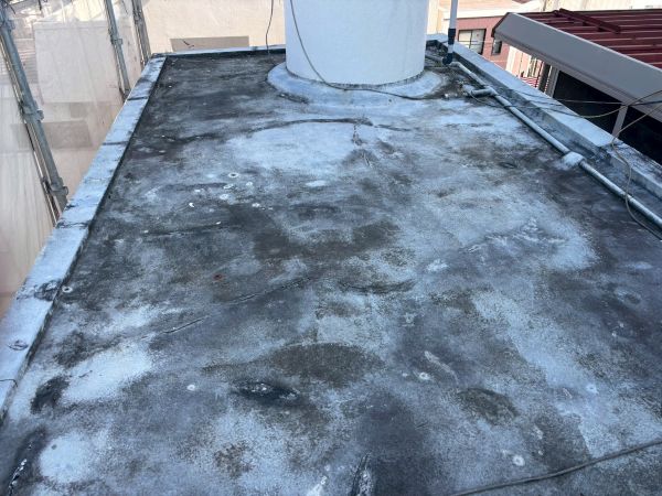 大阪市　雨漏り　ビル　塔屋　塩ビシート防水　DAITAKU