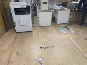 大阪市　屋根塗装・壁波板施工のテナント内装　ダイタク