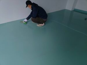 東大阪市　ビル　駐車場　床　塗装　生駒市　ダイタク　DAITAKU