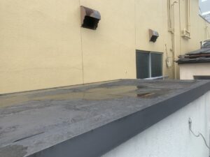 東大阪市　テナント　塔屋　防水工事　DAITAKU　ダイタク