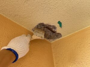 生駒市　マンション　廊下天井　爆裂補修　補修部塗装　ダイタク　DAITAKU　奈良　生駒