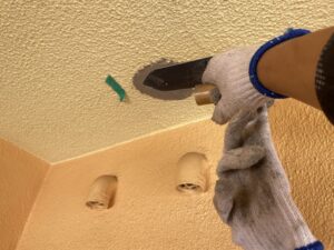 生駒市　マンション　廊下天井　爆裂補修　補修部塗装　ダイタク　DAITAKU　奈良　生駒