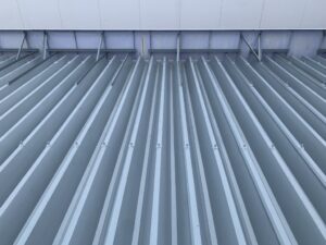 奈良市　店舗　折板屋根　雨漏り　漏水被害　改善工事　ボトルキャップ交換　DAITAKU　ダイタク　奈良　生駒