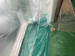 奈良市　店舗　雨漏り跡　塗装工事　DAITAKU　ダイタク