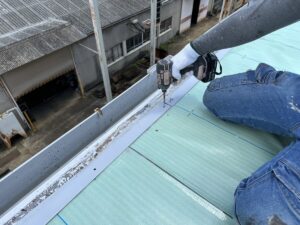 東大阪市　工場　屋上　防水工事　生駒市　奈良市　大阪市　ダイタク　DAITAKU