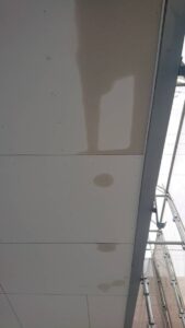 奈良市　店舗　雨漏り　漏水改善工事　ブリッジ工法　シーリング工事　DAITAKU　ダイタク　奈良　生駒