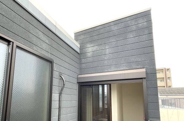 大阪市　外壁塗装　色褪せ　DAITAKU